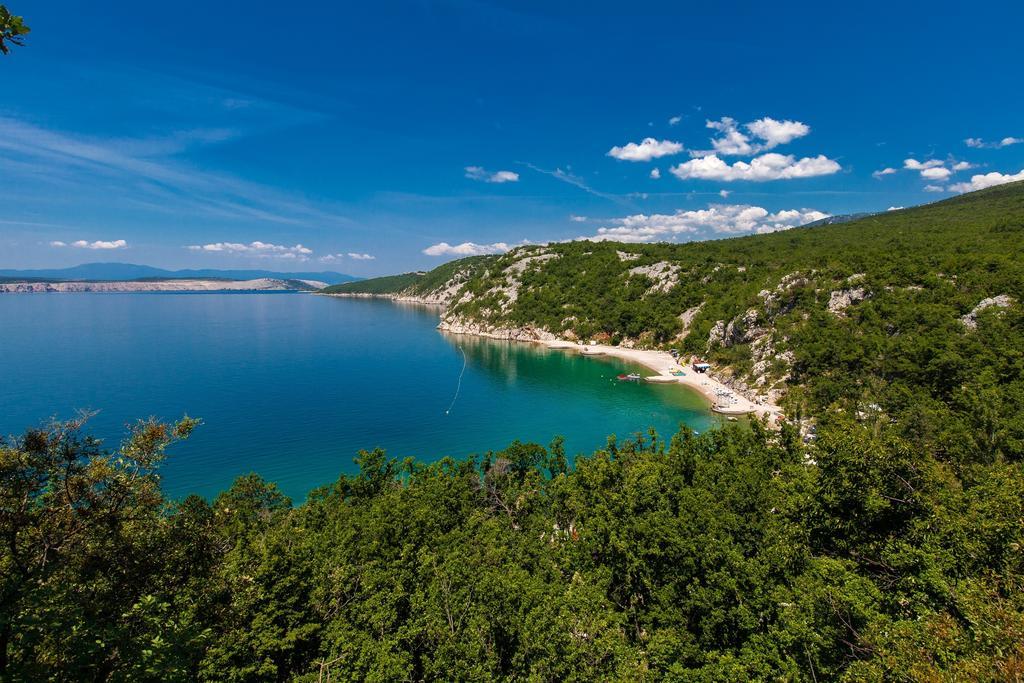 Holiday Resort Kacjak Dramalj Exterior photo