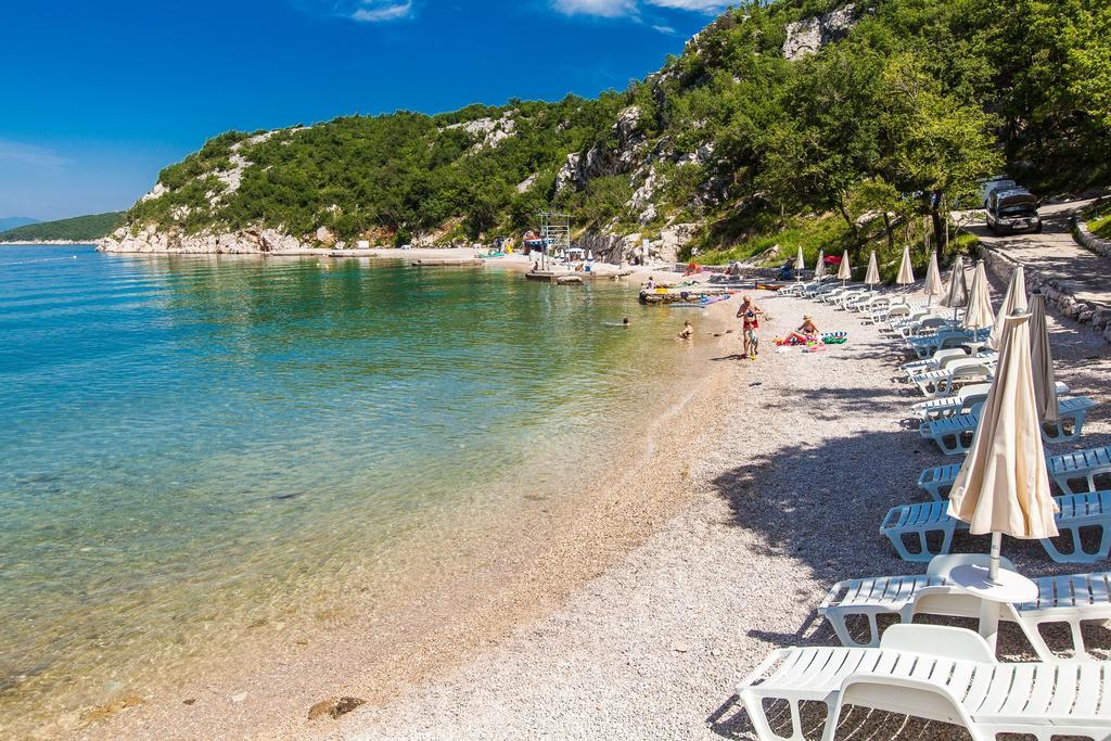 Holiday Resort Kacjak Dramalj Exterior photo
